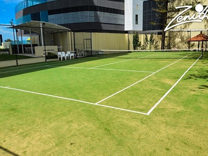 Zenith Oceanfront Apartments - Tennis Court