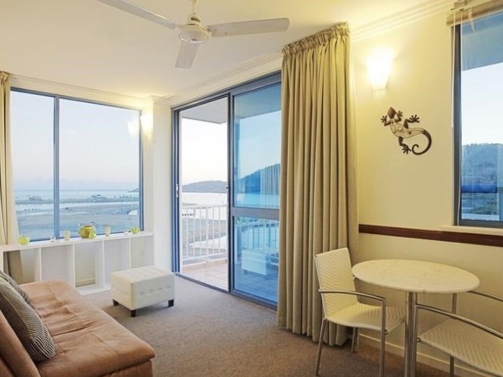 1 Bedroom Suite