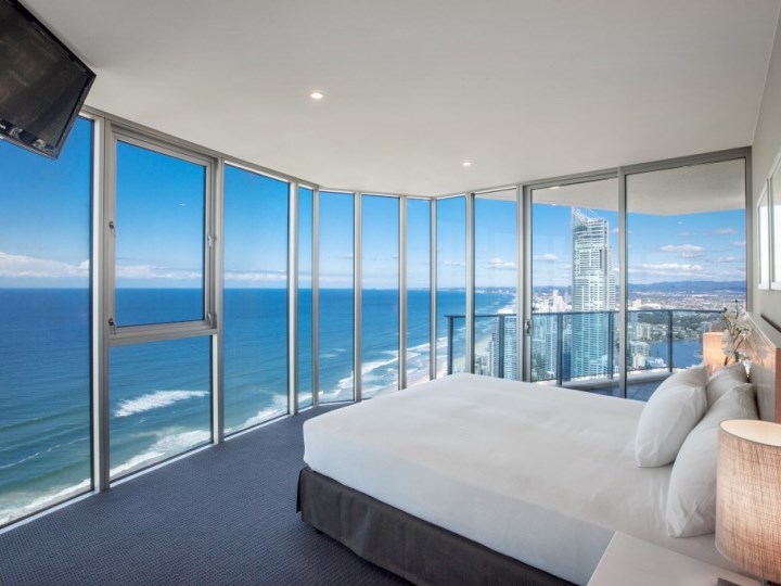 Hilton Surfers Paradise - Bedroom
