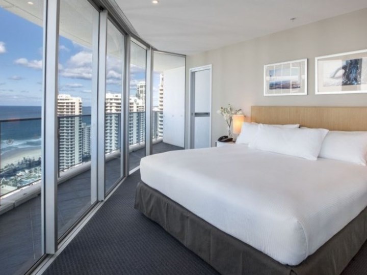 Hilton Surfers Paradise Residence - 2 Bedroom Ocean View Residence