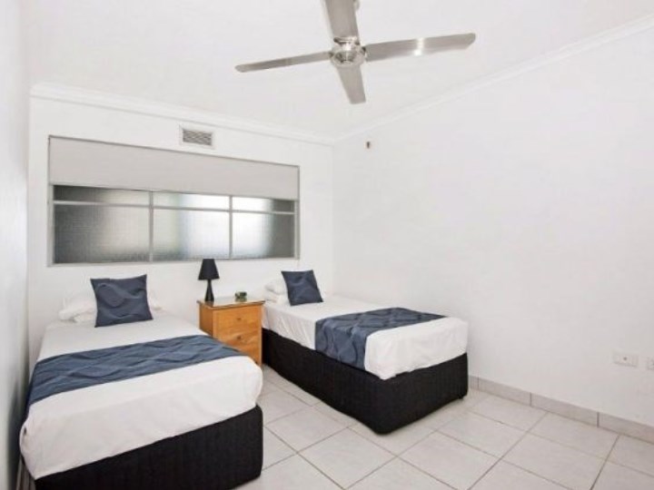 Surfers International Apartments - Bedroom