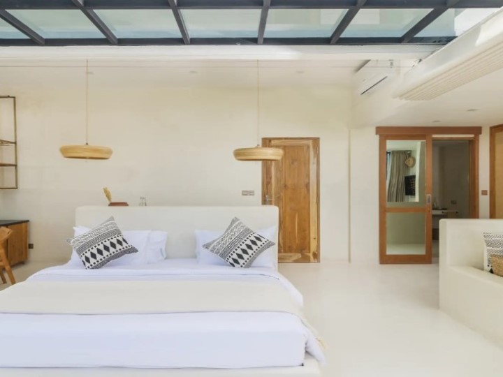 Premier Sunset Suite